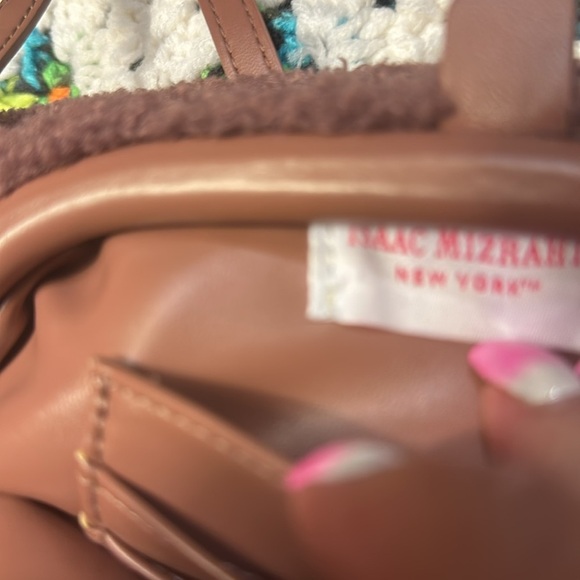 ISAAC MIZRAIHI New York, new with tags celebrate cozy days detachable Crossbody. - Picture 7 of 14